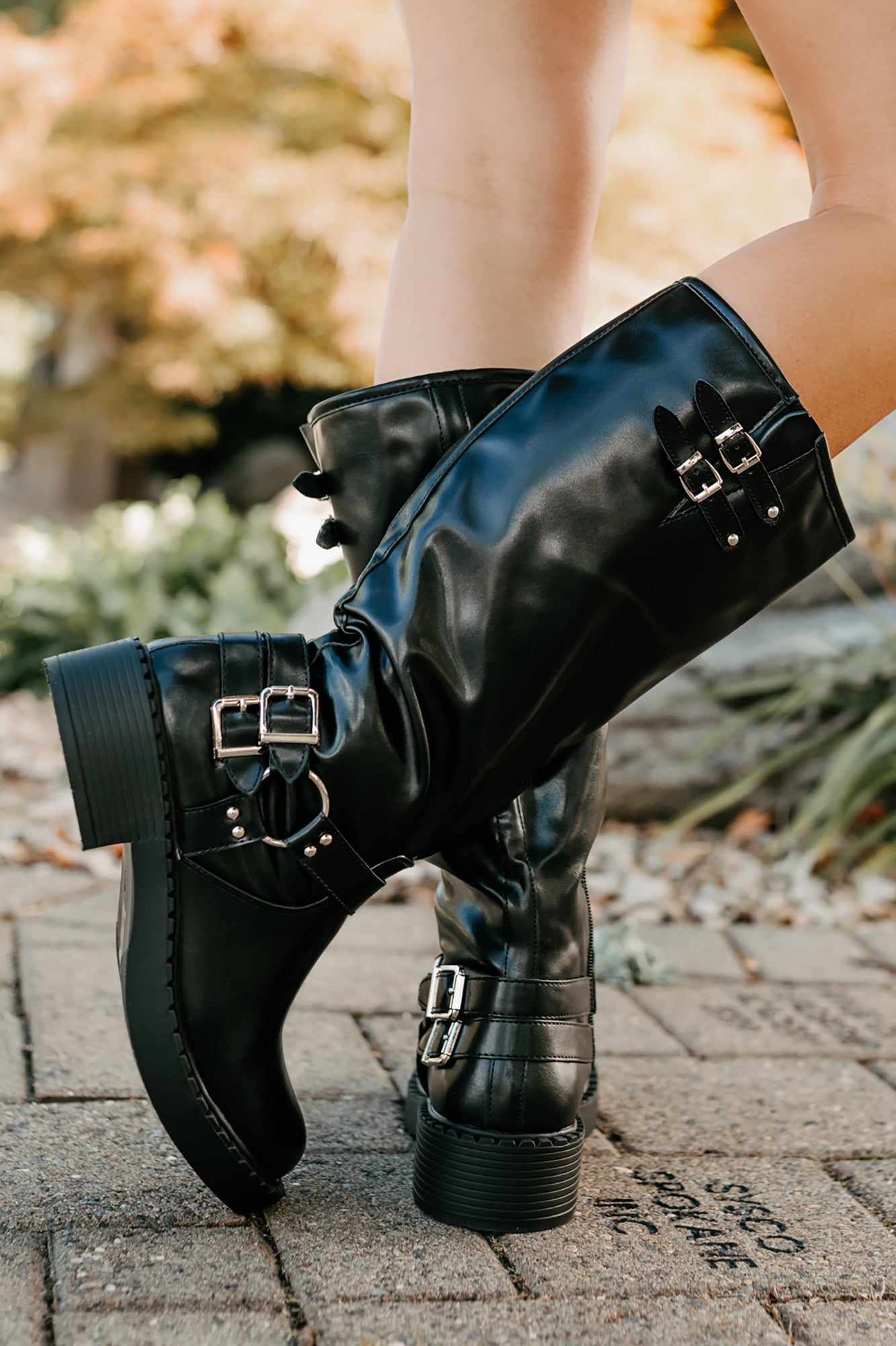 Signature Strides Platform Buckle Boots (Black)