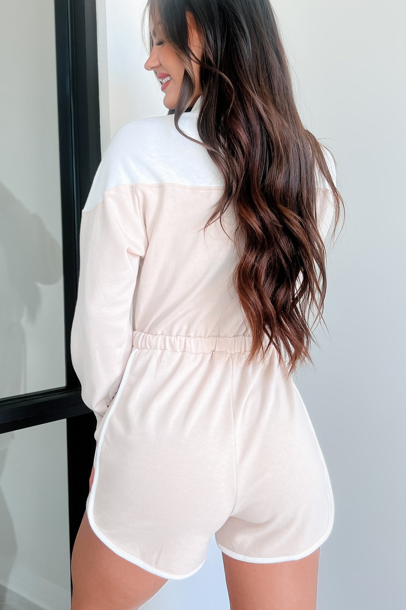 Ozzie Button-Front Long Sleeve Romper (White/Seashell)