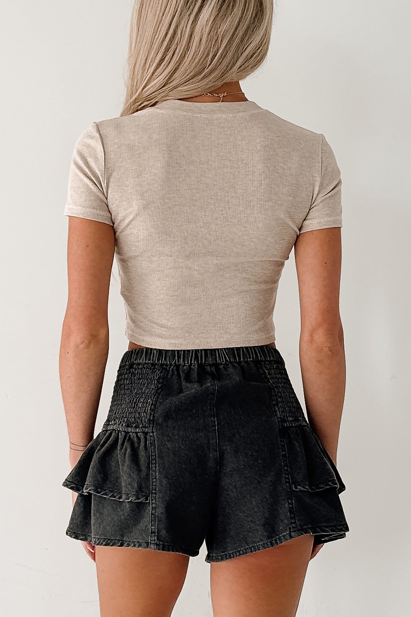 Living Unfiltered Denim Tiered Ruffle Shorts (Charcoal)